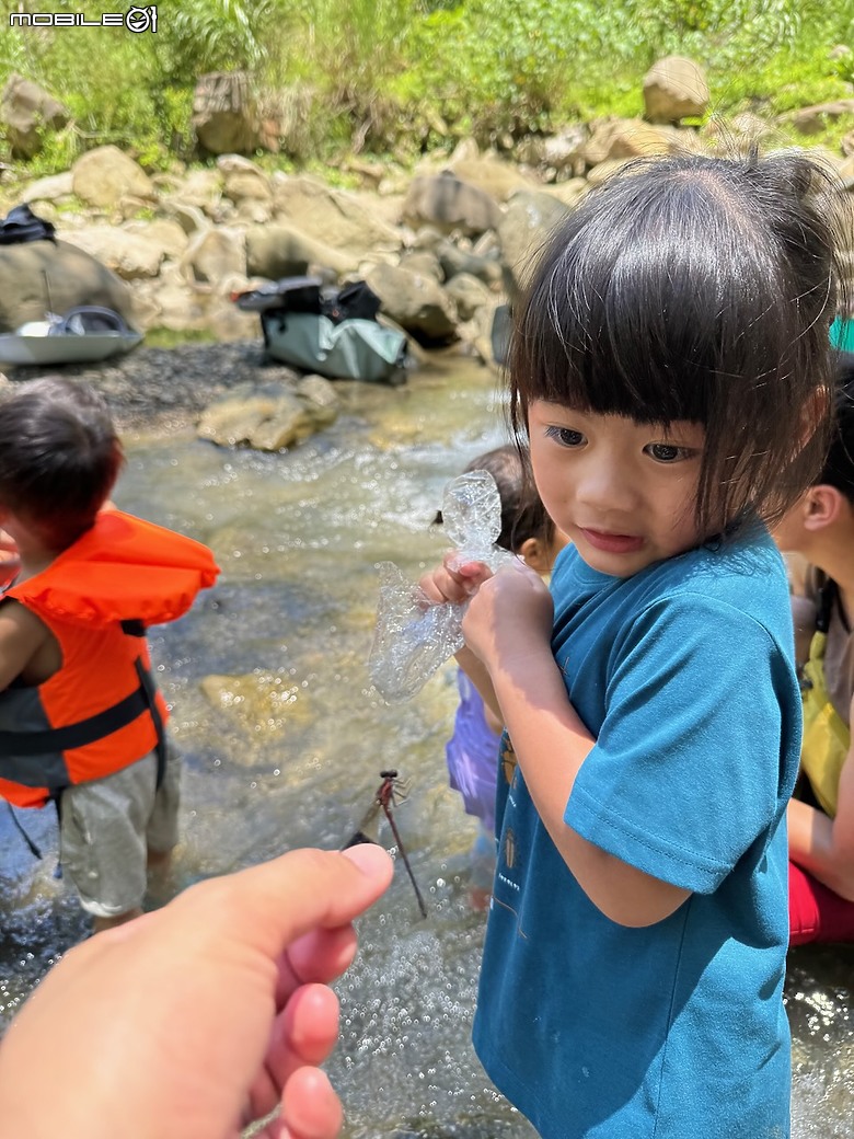 親子健行｜高雄甲仙區：嬰兒揹架再次出動！白雲仙谷溯溪健行趣～