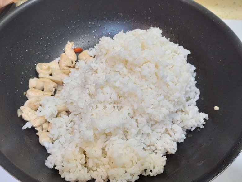 星級饗宴~麻油雞飯糰