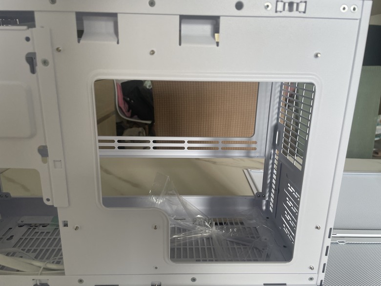 居然可以全部拆光光？！聯力A3-mATX一款緊湊靈活安裝的小機殼開箱