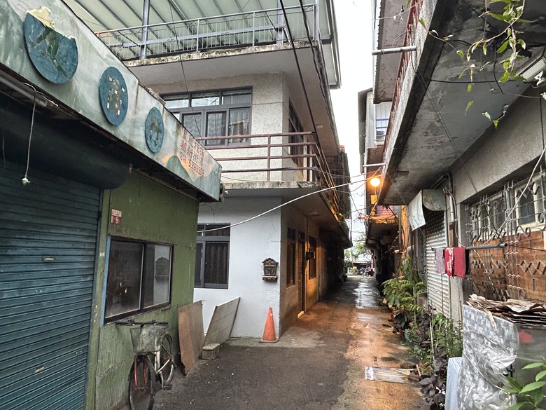 晨 騎 梨 山 ( 上 集 ) 發 現 梨 山