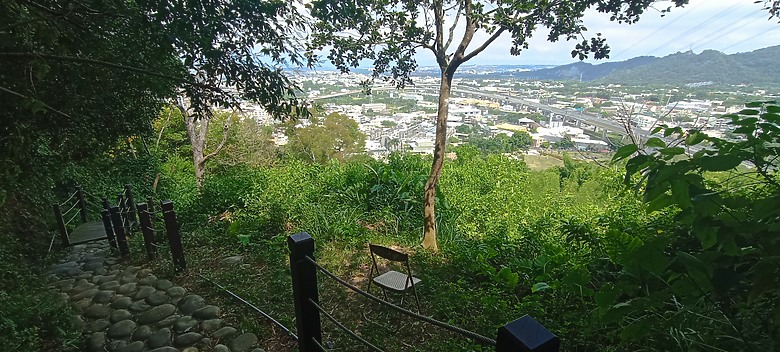 點我看大圖 豐原公老坪蜈蚣崎登山步道,舒適遼闊低難度的登山步道