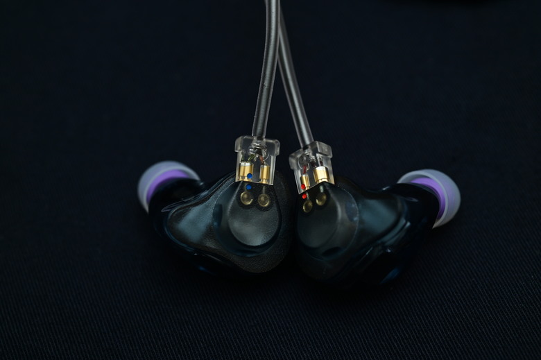 日本購買須山補聴器FITEAR 客製化耳機心得與TG335開箱