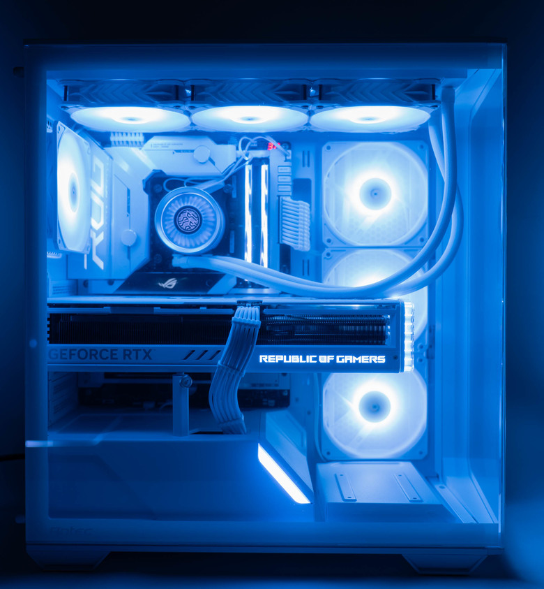 [開箱] 270度環景機殼 安鈦克 ANTEC C3 ARGB