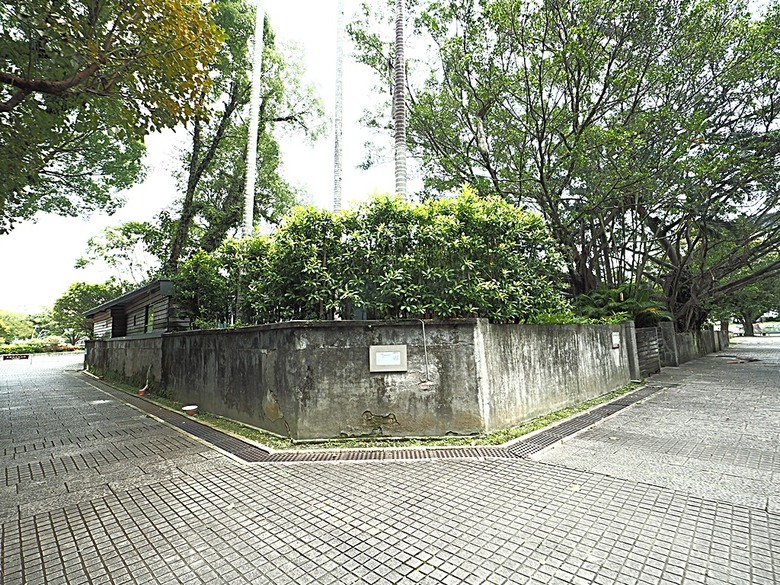 宜蘭文學館、宜蘭設治紀念館、宜蘭人故事館、蘭陽原創館、丟丟噹森林公園、幾米廣場 — 搭火車去宜蘭旅行之 宜蘭城南散步