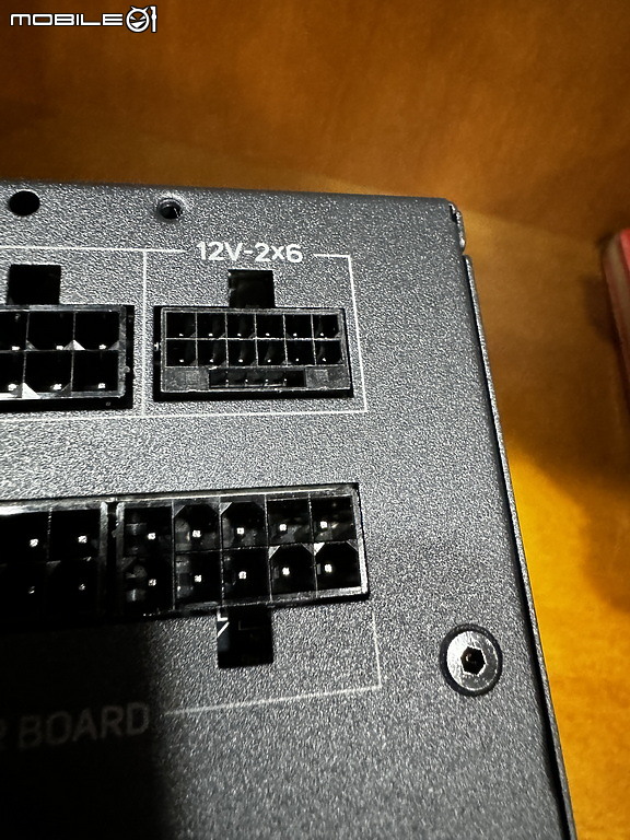 12V-2X6 接頭 FSP 全漢 VITA-850GM 簡單開箱