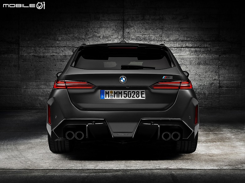 【海外新訊】BMW M5 Touring 現身,性能、科技、豪華程度全面進化的性能旅行車!