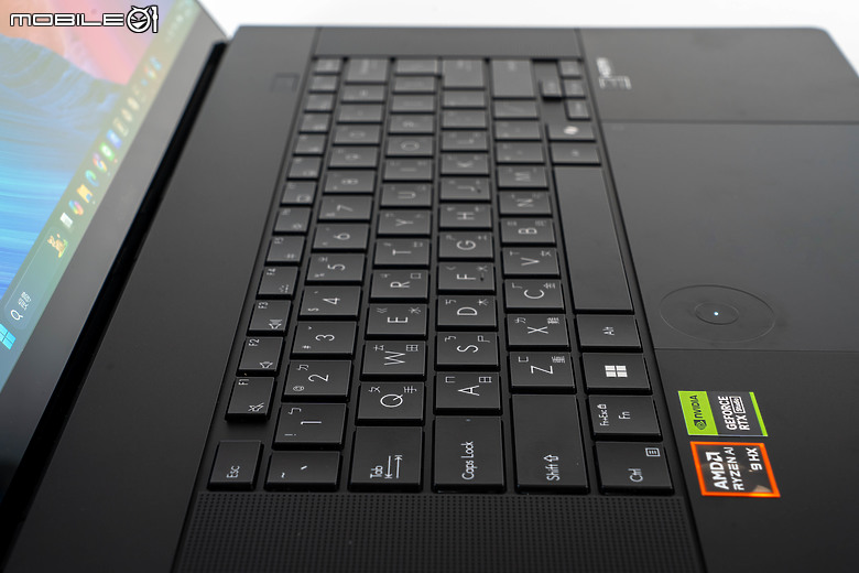 ASUS ProArt P16 / PX13 測試報告｜AI 助攻的全能創作者筆電！