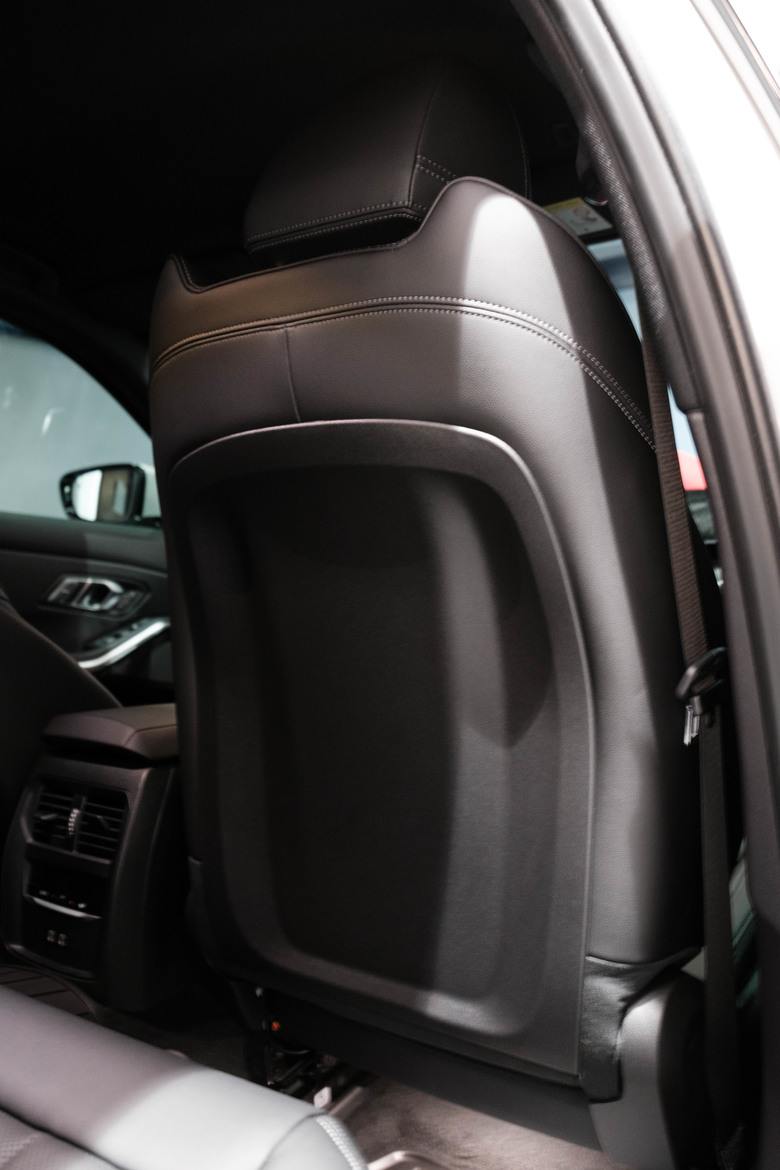 走進巴伐利亞BMW博物館,開箱人生第一台3系轎車 G20 318i LCI