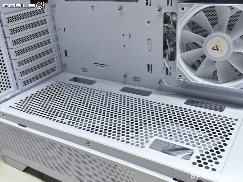 高CP值取向 Antec CX700 ARGB 海景玻璃側透機殼