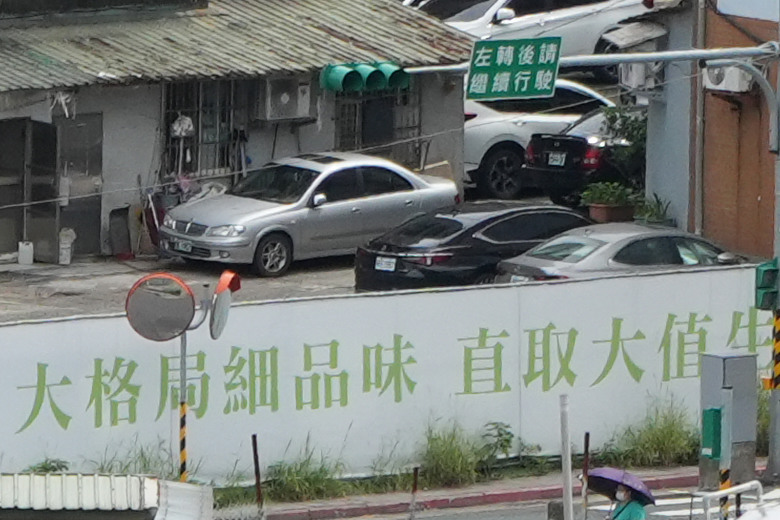 Tamron 28-300mm f/4-7.1 Di III VC VXD（A074）評測報告｜制霸無反、10.7x 旅遊鏡捲土重來！