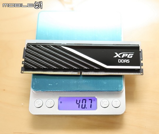 點我看大圖 安裝不受限 XPG LANCER BLADE RGB DDR5 -6000 CL30 開箱