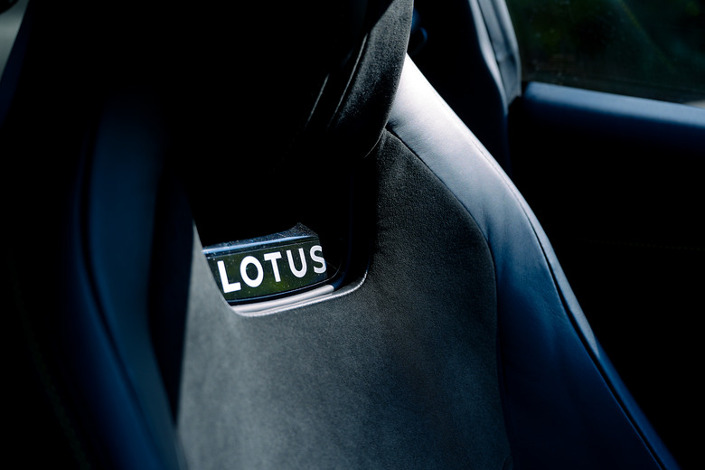 蓮花燃油世代最後的救贖! Lotus Emira山路試駕心得分享