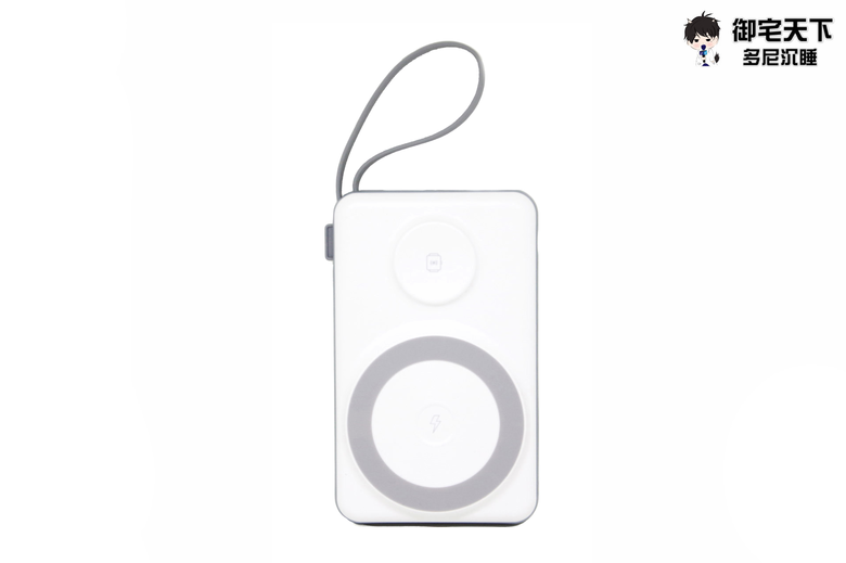 開箱|【Choetech】B695 多功能自帶線 MagSafe 磁吸行動電源 - 10,000mAh 自帶雙頭充電線,為蘋果用戶打造,可同時為手機、手錶、耳機等 5 台裝置充電!