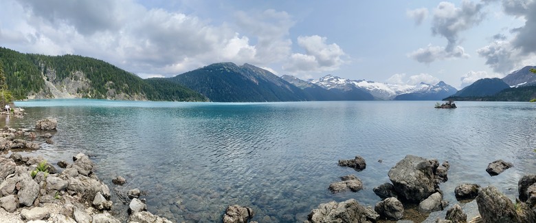 「瑜伽越野跑」加拿大🇨🇦 溫哥華 Vancouver, BC 北邊的兩條路線：Sea to Summit 及 Garibaldi Lake trail