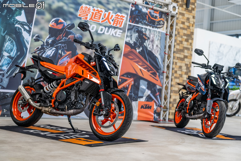 【採訪】全新KTM 390 DUKE、Husqvarna Svartpilen 401、Vitpilen 401三車發表！