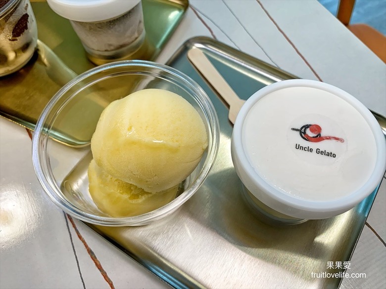 台中素食冰淇淋店，用白木耳為基底所製成的義式冰淇淋，低卡又好吃，現在也有宅配唷!