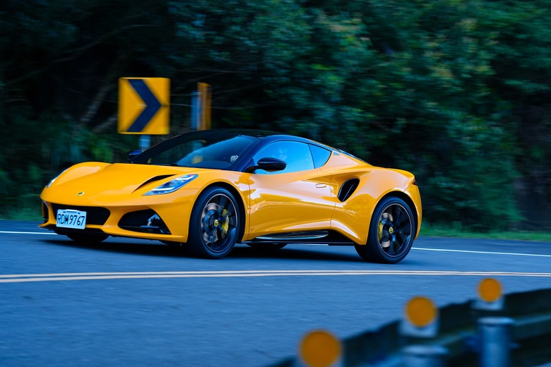 蓮花燃油世代最後的救贖! Lotus Emira山路試駕心得分享