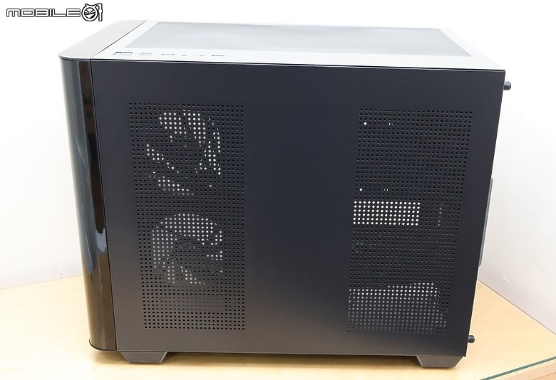 點我看大圖 全漢 3D 圓弧玻璃 S380 M-ATX 小海景