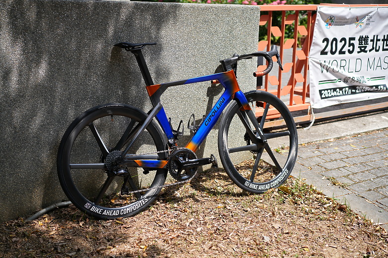 [開箱] 令我驚豔的NK1K後繼車款 CIPOLLINI RB1K AD.ONE