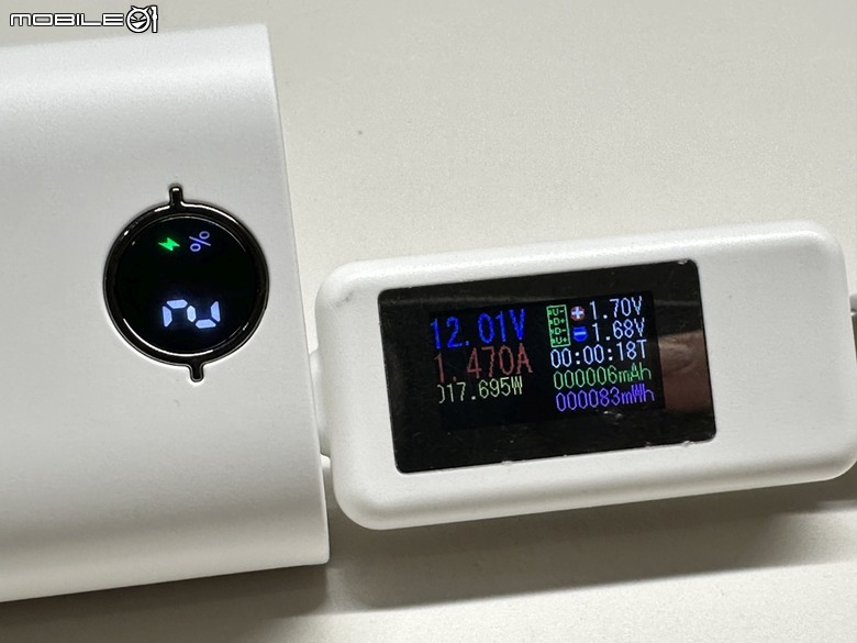 跨越世代!iWalk Power Squid 小魷魚 免帶線PD快充行動電源