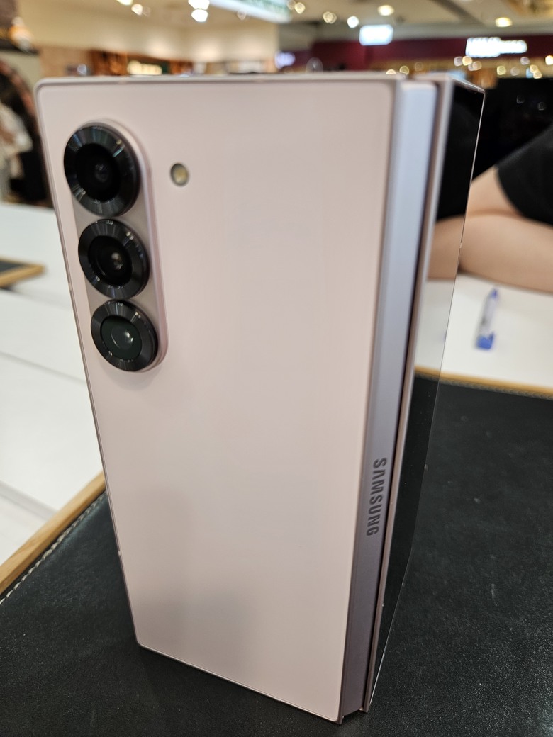 Galaxy Z Fold6 猛男粉 不專業開箱紀錄!