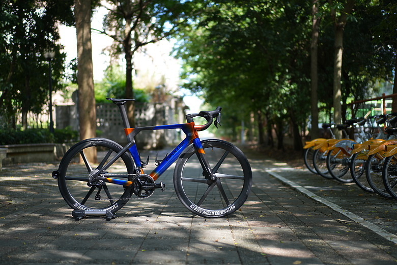 [開箱] 令我驚豔的NK1K後繼車款 CIPOLLINI RB1K AD.ONE