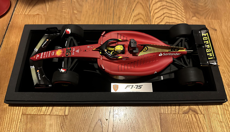 Ferrari F1 2022 F1-75開箱