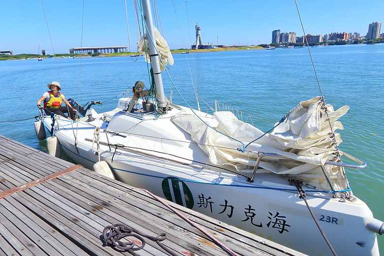 點我看大圖 (映像旅行) 乘著帆船御風而行、尋訪左岸人文風情in新北市八里