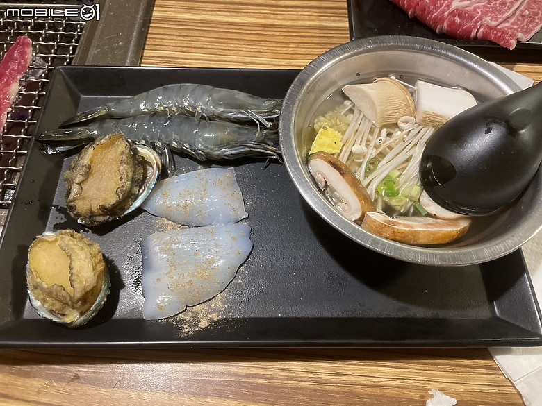 點我看大圖 炭火之韻 極致饗宴——木村堂平鎮店燒肉