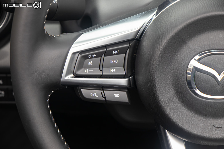 Mazda MX-5 RS 小改款試駕｜科技掛帥下的一股清流！