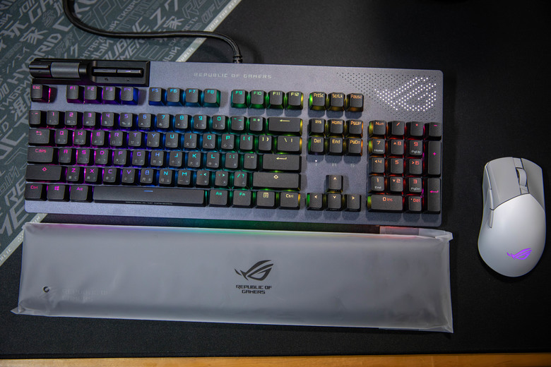 點我看大圖 【開箱】ROG STRIX FLARE II ANIMATE 電競鍵盤(茶軸) ,內含影片文字跑馬燈!