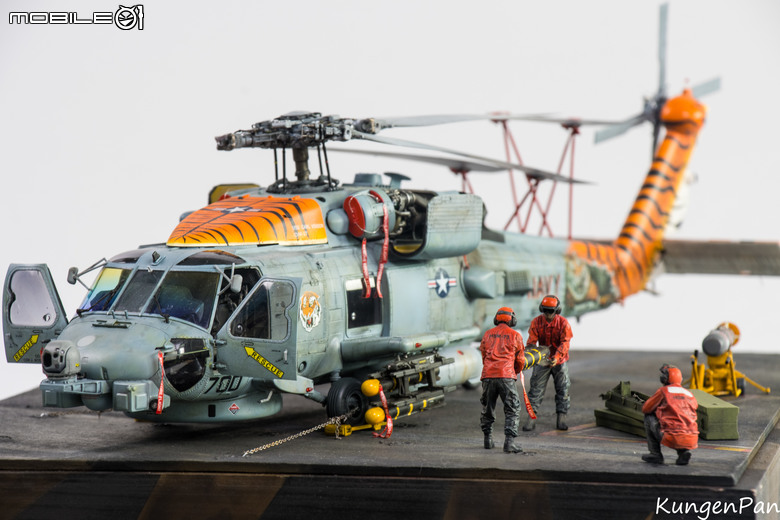 1/35 美國海軍MH-60R Seahawk HSM-73直升機海上打擊中隊