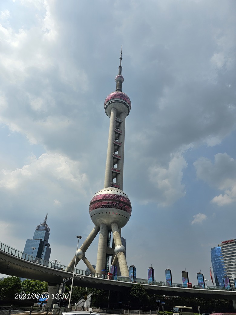 到大陸跟團？先辦門號再辦銀聯卡？