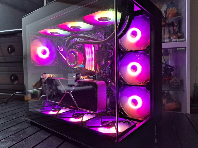 海景雙艙機殼 COUGAR FV150 RGB 開箱