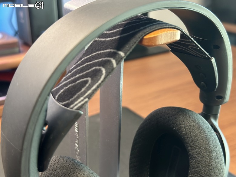 化繁為簡!SteelSeries Arctis NOVA 5 無線耳機麥克風