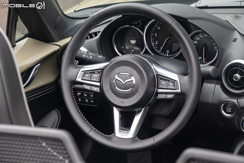 Mazda MX-5 RS 小改款試駕｜科技掛帥下的一股清流！