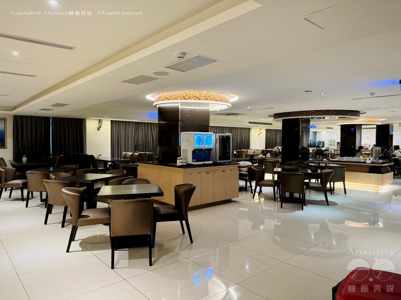 高雄鹽埕｜佑煦行旅 Hotel Yoshi＿近捷運站與奶茶一條街的簡約住宿