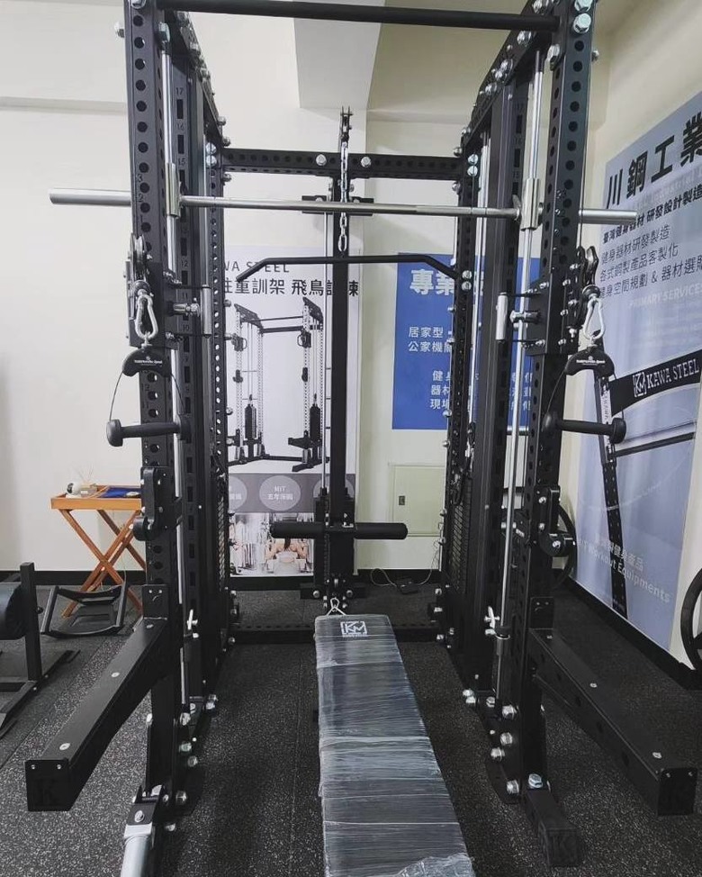 轟菌2.0 開箱 勇框4柱半+高低拉