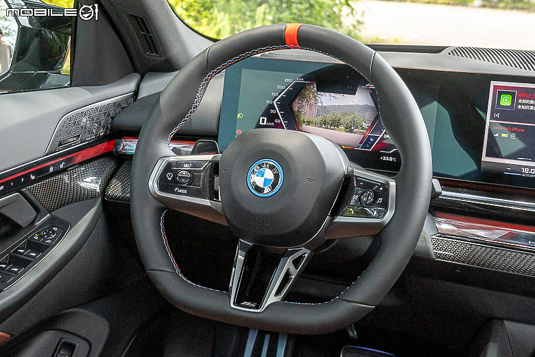 BMW i5 M60 xDrive 試駕｜豪華舒適依舊，更多了一身好功夫！