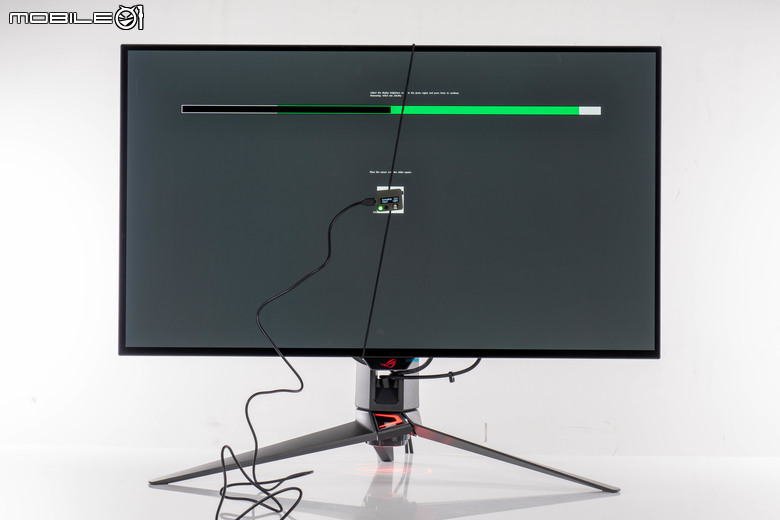 ROG SWIFT OLED PG32UCDP 電競螢幕實測 在 4K 高解析與 480 Hz 高反應自由切換的遊戲螢幕首選