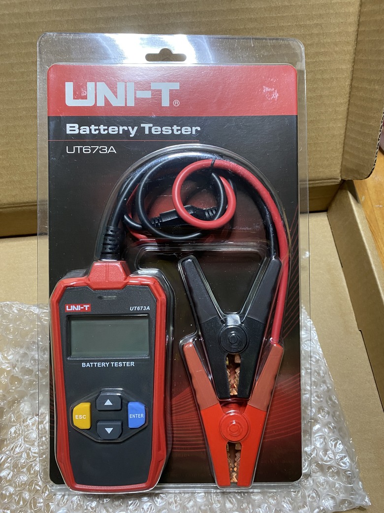 修車要靠檢測，而不是猜測，優利德UNI-T UT673A 電瓶檢測器開箱