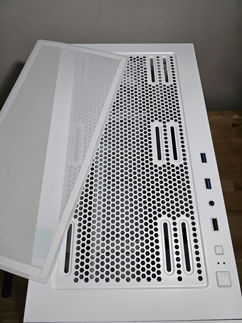 平價商務機殼 ENERPAZO EP237 ARGB 開箱