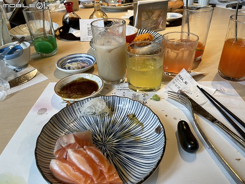 上集：台北人氣Buffet餐廳 (Nagomi vs 饗饗 vs 旭集 vs 島語) 全方位比較（上）：餐廳介紹與氛圍解析