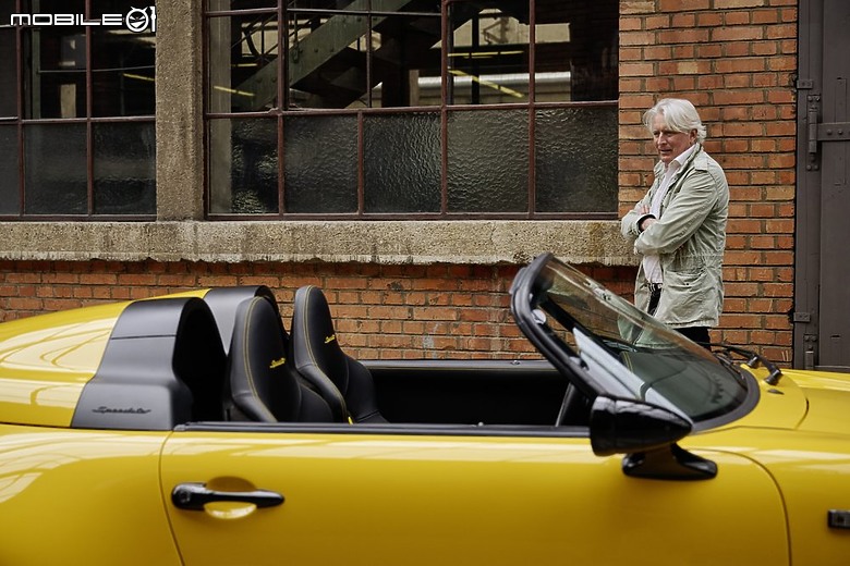 【海外新訊】與Porsche Sonderwunsch團隊合作,熱血收藏家親自打造出一輛經典911 Speedster!