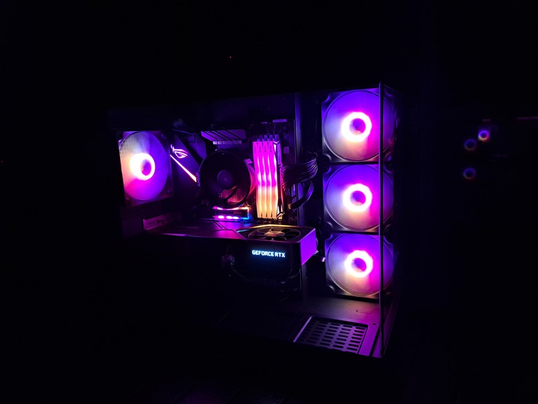 海景雙艙機殼 COUGAR FV150 RGB 開箱