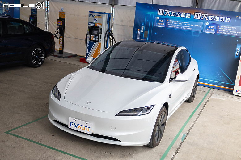 【採訪】EVALUE華城電能與新北市政府合作，將陸續設置1200座充電樁、並導入一鍵通報與防火毯的安全防護措施！