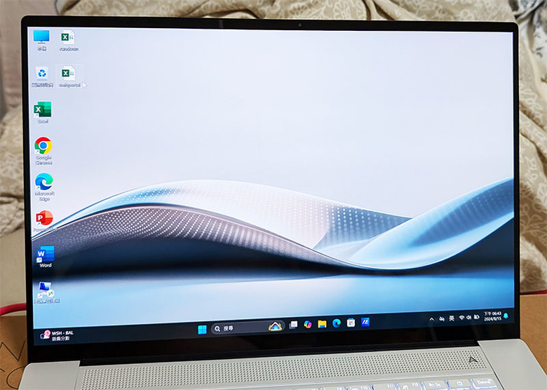 工作機換新Zenbook S 16 UM5606WA