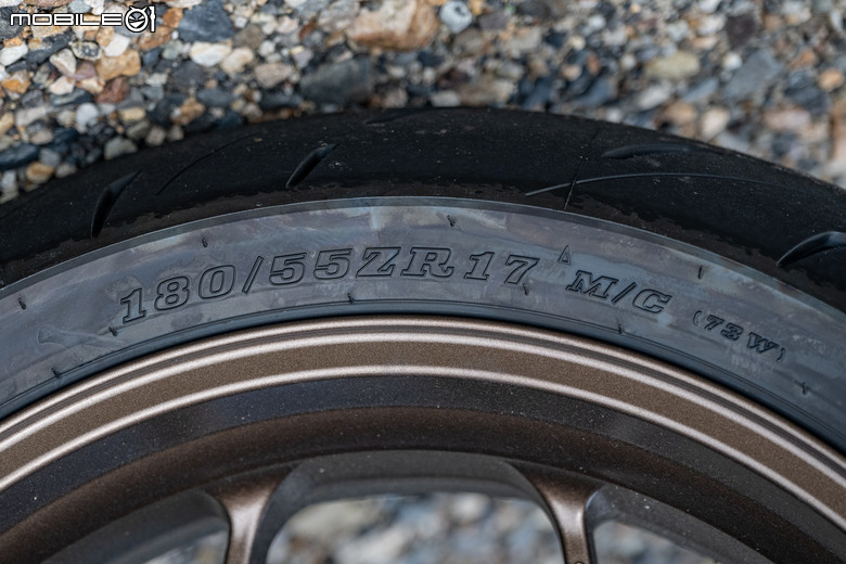 HONDA CB650R、CBR650 E-Clutch 試駕｜想熄火都難！打破操作藩籬，普及騎乘樂趣！