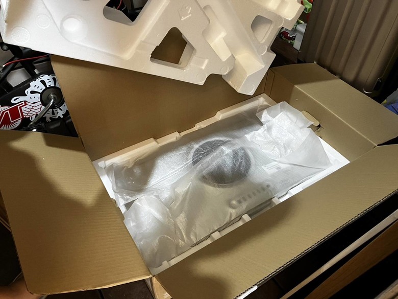 開箱Odyssey OLED G8心得,顛覆未來的想像