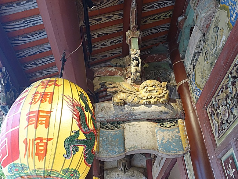 大甲鎮瀾宮與媽祖藝術文創館、大甲三寶文化館、林氏貞節坊、文昌祠、順天路老街與蔣公路夜市，外掛物超所值的棒壽司餐廳與福棧旅宿 — 全臺最難攻之大甲市街黃昏散策